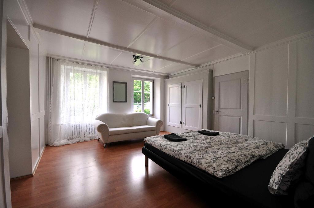 Interlaken Town House Sleeps 12 Guests Central Екстер'єр фото