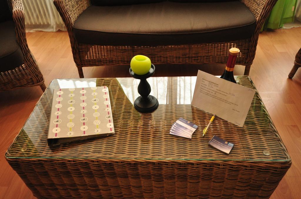 Interlaken Town House Sleeps 12 Guests Central Номер фото